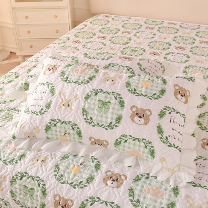 91家纺网 家纺一手货源 找家纺 绒世界 2024新款水洗棉韩版夹棉床盖系列 格调熊