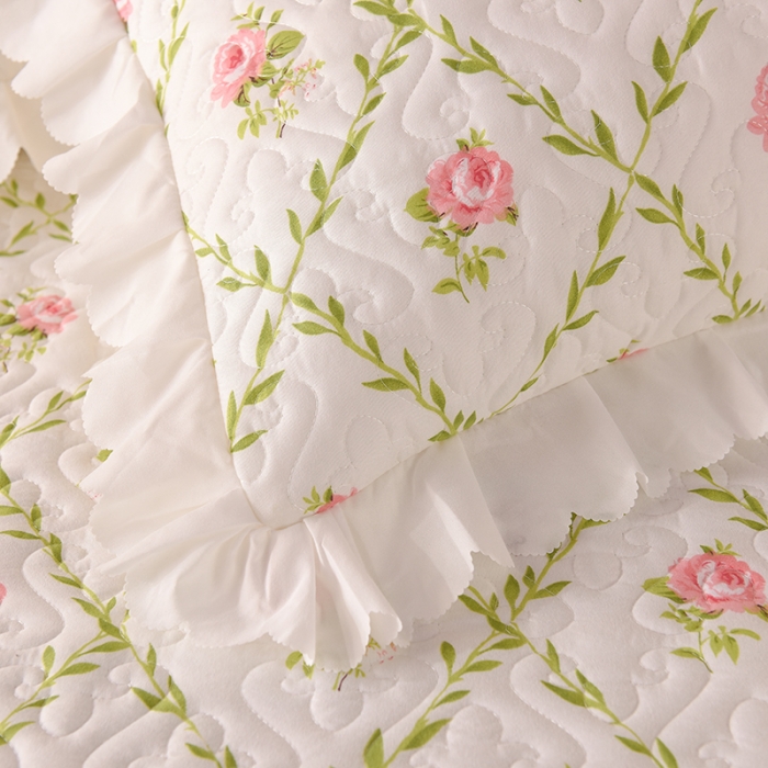 91家纺网 家纺一手货源 找家纺 绒世界 2024新款水洗棉韩版夹棉床盖系列 花叶熊