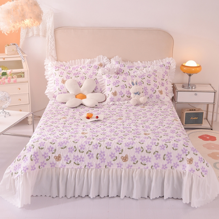 91家纺网 家纺一手货源 找家纺 绒世界 2024新款水洗棉韩版夹棉床盖系列 花园熊