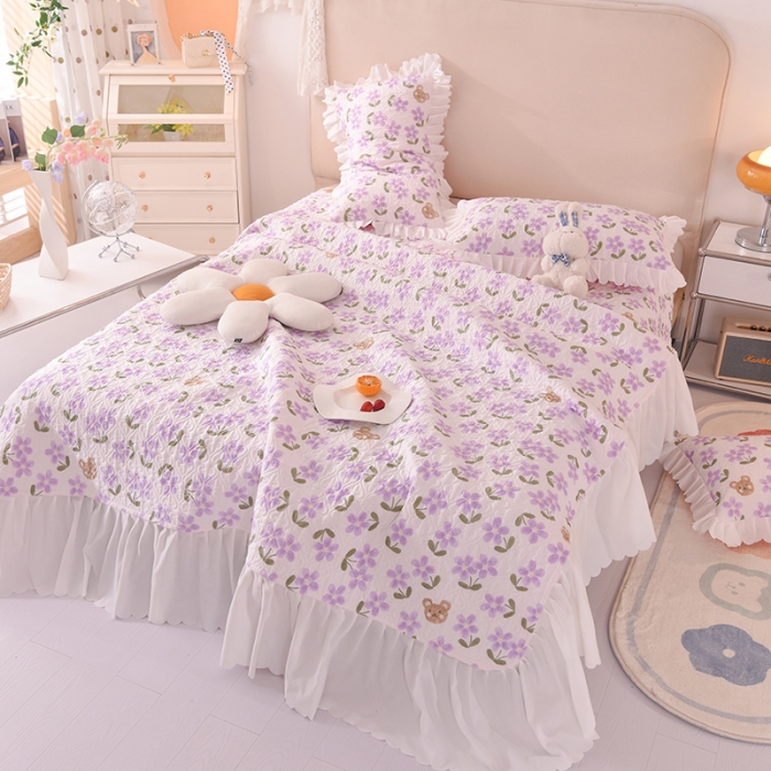 91家纺网 家纺一手货源 找家纺 绒世界 2024新款水洗棉韩版夹棉床盖系列 花园熊