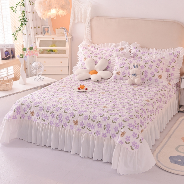 91家纺网 家纺一手货源 找家纺 绒世界 2024新款水洗棉韩版夹棉床盖系列 花园熊