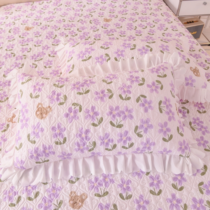 91家纺网 家纺一手货源 找家纺 绒世界 2024新款水洗棉韩版夹棉床盖系列 花园熊