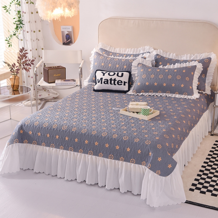 91家纺网 家纺一手货源 找家纺 绒世界 2024新款水洗棉韩版夹棉床盖系列 凯西