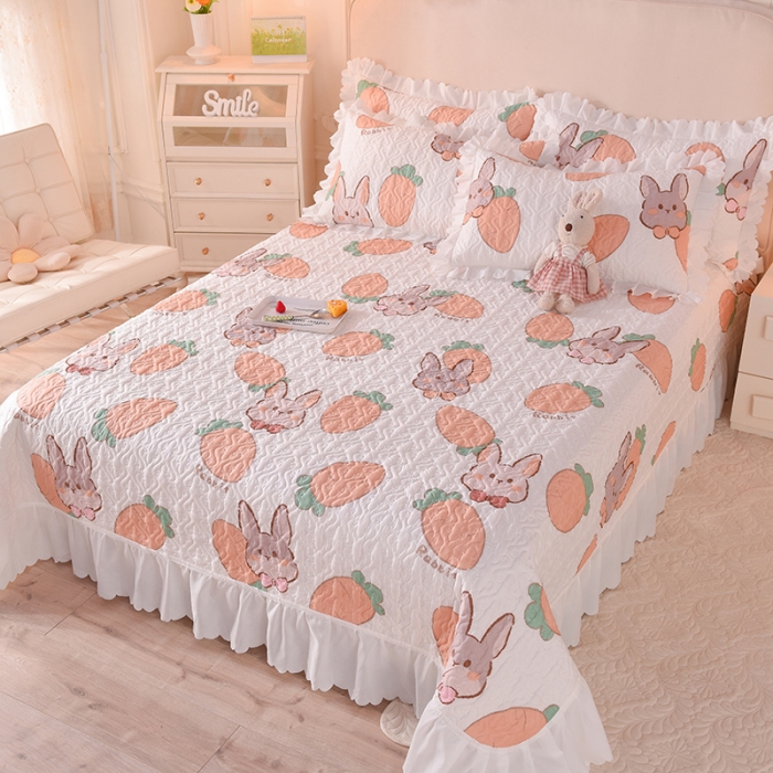 91家纺网 家纺一手货源 找家纺 绒世界 2024新款水洗棉韩版夹棉床盖系列 萝卜兔