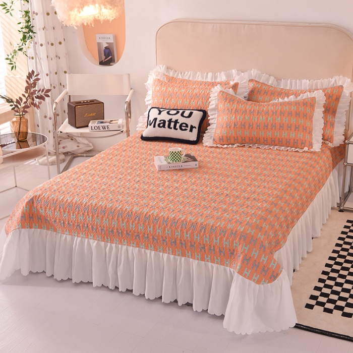 91家纺网 家纺一手货源 找家纺 绒世界 2024新款水洗棉韩版夹棉床盖系列 时空序曲