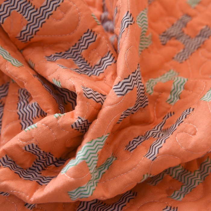 91家纺网 家纺一手货源 找家纺 绒世界 2024新款水洗棉韩版夹棉床盖系列 时空序曲