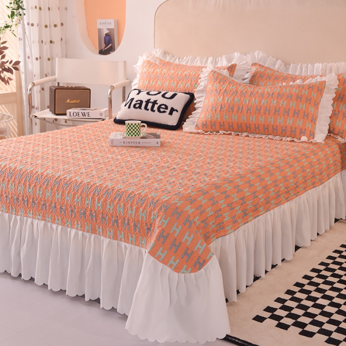 91家纺网 家纺一手货源 找家纺 绒世界 2024新款水洗棉韩版夹棉床盖系列 时空序曲