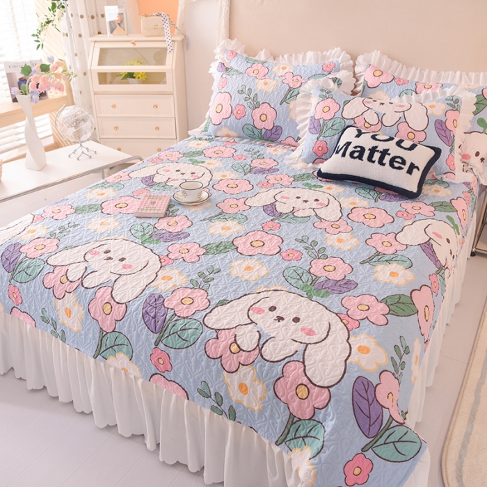 91家纺网 家纺一手货源 找家纺 绒世界 2024新款水洗棉韩版夹棉床盖系列 甜蜜兔