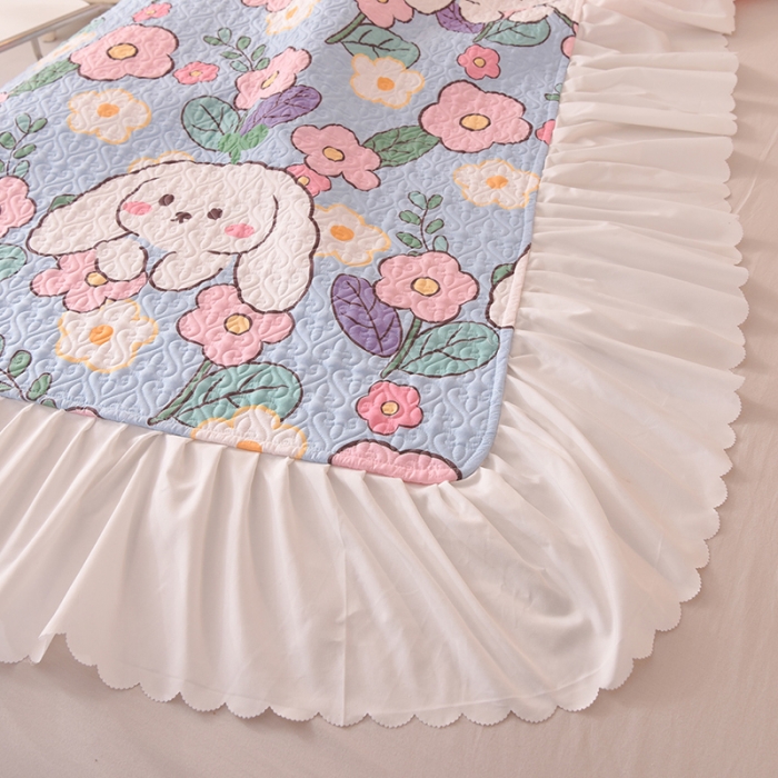 91家纺网 家纺一手货源 找家纺 绒世界 2024新款水洗棉韩版夹棉床盖系列 甜蜜兔