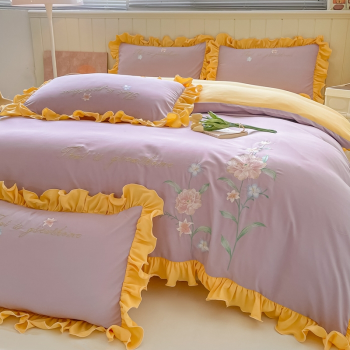 91家纺网 家纺一手货源 找家纺 富盛 2024新款水洗亲肤棉刺绣四件套公主风四件套-春暖花开 紫黄