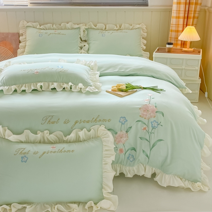 91家纺网 家纺一手货源 找家纺 富盛 2024新款水洗亲肤棉刺绣四件套公主风四件套-春暖花开 浅绿