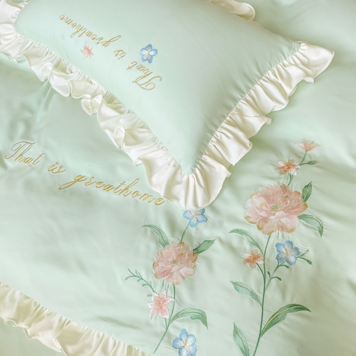 91家纺网 家纺一手货源 找家纺 富盛 2024新款水洗亲肤棉刺绣四件套公主风四件套-春暖花开 浅绿