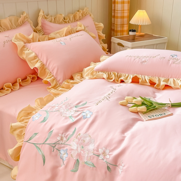 91家纺网 家纺一手货源 找家纺 富盛 2024新款水洗亲肤棉刺绣四件套公主风四件套-春暖花开 粉玉