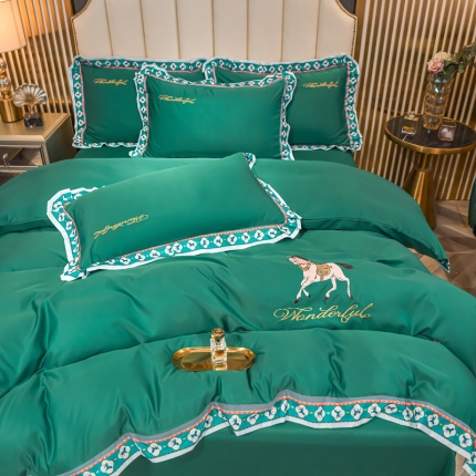 91家纺网 家纺一手货源 找家纺 2023宽边数码印花水洗真丝绣花四件套 轻奢刺绣冰丝天丝套件