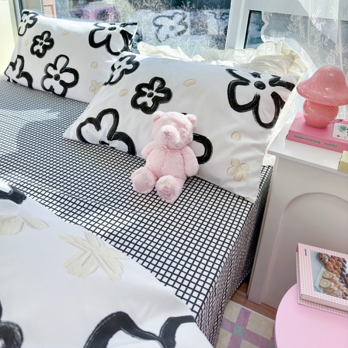 91家纺网 家纺一手货源 找家纺 花伞 2023直播新款40支高密全棉纯棉小清新四件套 浅温柔