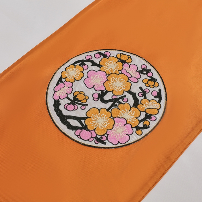 91家纺网 家纺一手货源 找家纺 不打烊家纺 2025新款字母款+绚丽多姿荷兰尼美容床罩 字母款+绚丽多姿-白色