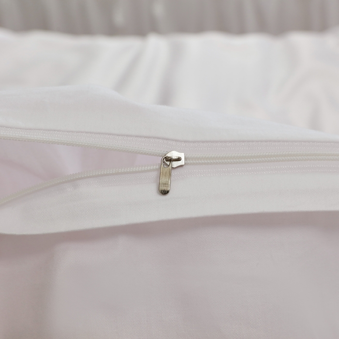 91家纺网 家纺一手货源 找家纺 不打烊家纺 2025新款字母款+绚丽多姿荷兰尼美容床罩 字母款+绚丽多姿-白色