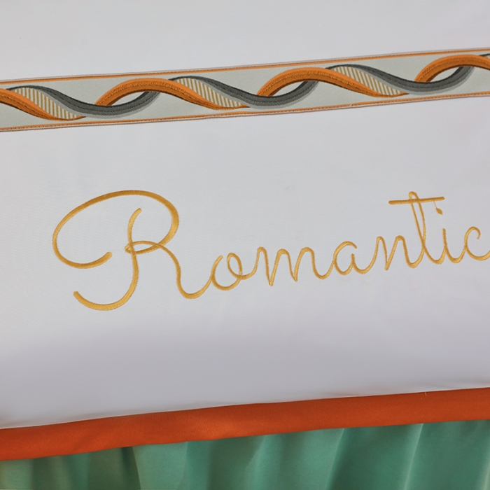 91家纺网 家纺一手货源 找家纺 不打烊家纺 2025新款字母款+绚丽多姿荷兰尼美容床罩 字母款+绚丽多姿-浅绿色加白