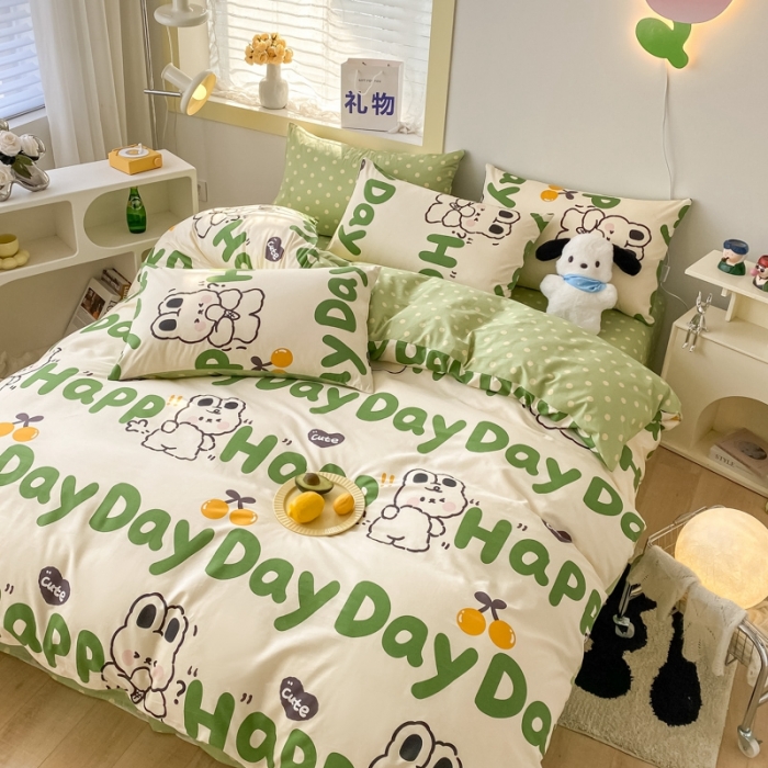 91家纺网 家纺一手货源 找家纺 金丝鸟家纺 2023新款舒适柔软双版全棉斜纹四季可用四件套 波点快乐汪