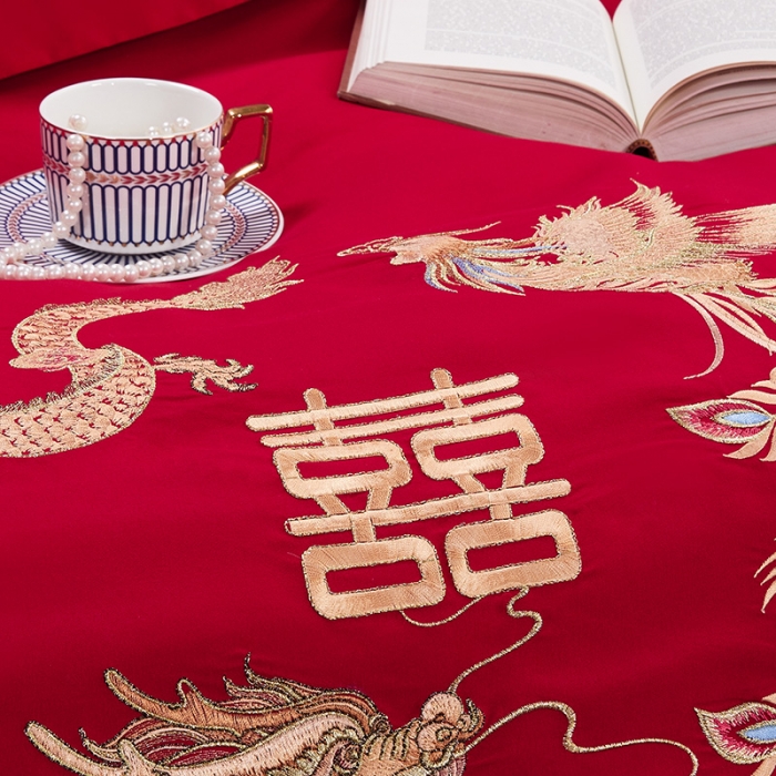 91家纺网 家纺一手货源 找家纺 2025新款亲肤棉刺绣绣花婚庆四件套 龙凤双美