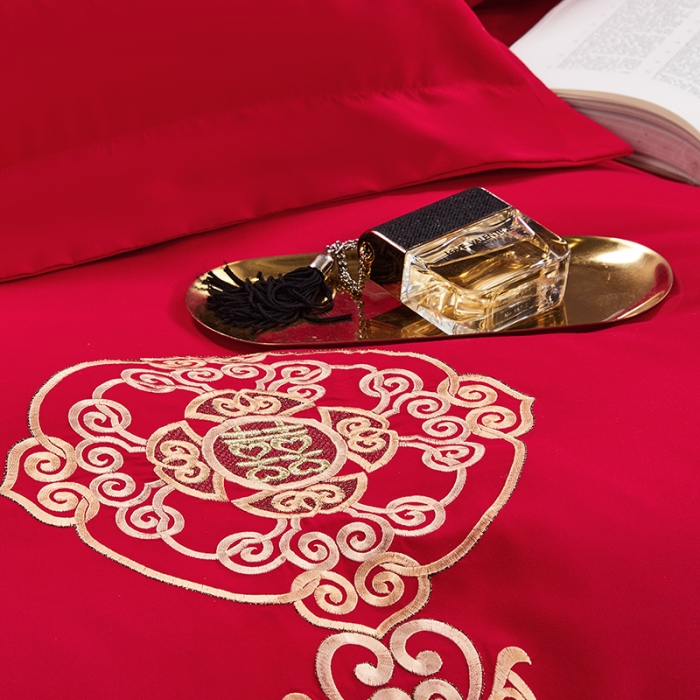 91家纺网 家纺一手货源 找家纺 2025新款亲肤棉刺绣绣花婚庆四件套 幸福婚约