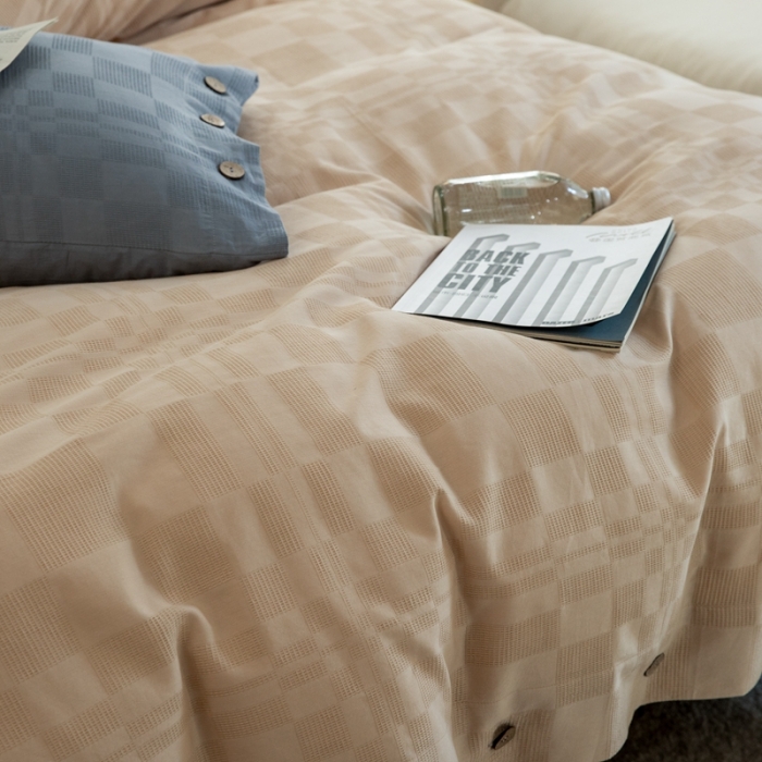 91家纺网 家纺一手货源 找家纺 棉邦 2023新款40支华夫格大提花纽扣款四件套 卡其