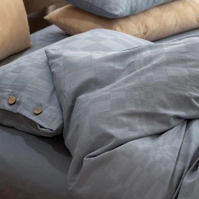 91家纺网 家纺一手货源 找家纺 棉邦 2023新款40支华夫格大提花纽扣款四件套 蓝灰