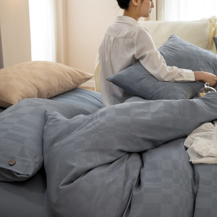 91家纺网 家纺一手货源 找家纺 棉邦 2023新款40支华夫格大提花纽扣款四件套 蓝灰