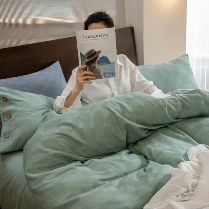 91家纺网 家纺一手货源 找家纺 棉邦 2023新款40支华夫格大提花纽扣款四件套 水绿