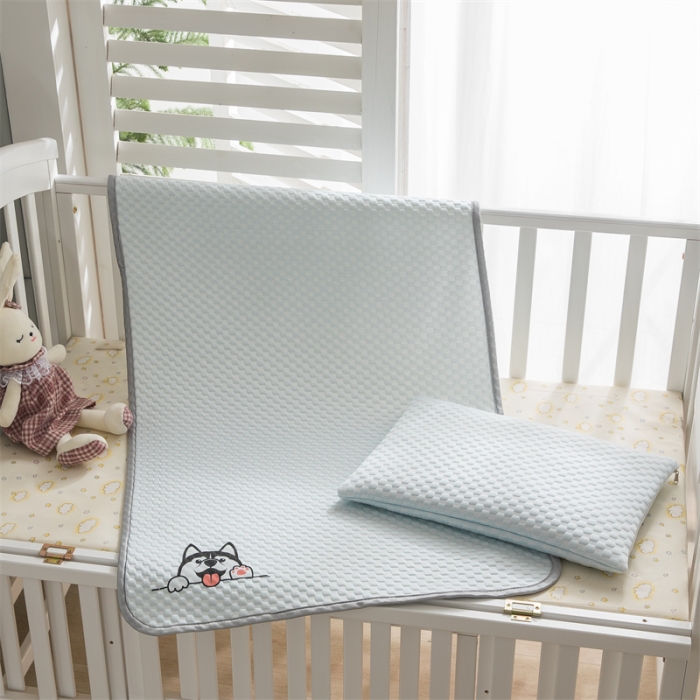 91家纺网 家纺一手货源 找家纺 宅部落 2023新款凉感豆豆儿童凉席 哈士奇-蓝