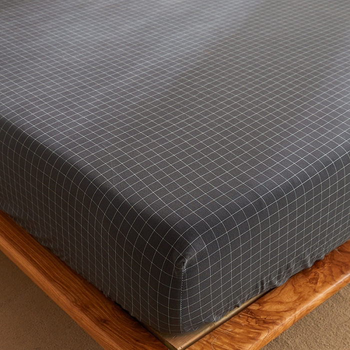 91家纺网 家纺一手货源 找家纺 恋人优选 2023新款纯棉色织床笠 小灰格