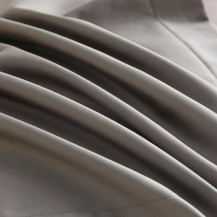 91家纺网 家纺一手货源 找家纺 秀色50支贡缎新疆长绒棉全棉纯棉酒店轻奢纯色被套床上四件套帝王灰+粉末白