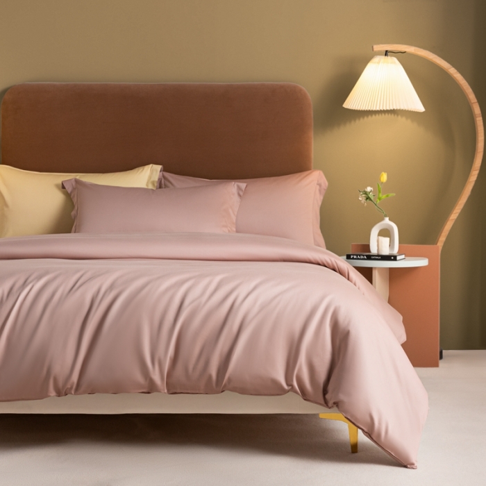 91家纺网 家纺一手货源 找家纺 秀色 50支贡缎新疆长绒棉全棉纯棉酒店轻奢纯色被套床上四件套 琳蕴储