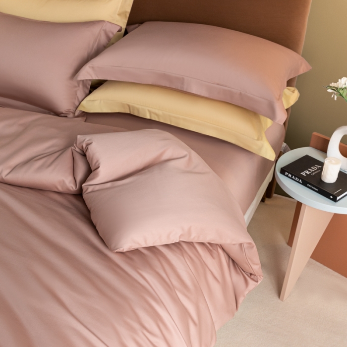 91家纺网 家纺一手货源 找家纺 秀色 50支贡缎新疆长绒棉全棉纯棉酒店轻奢纯色被套床上四件套 琳蕴储