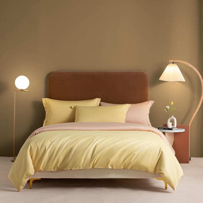 91家纺网 家纺一手货源 找家纺 秀色50支贡缎新疆长绒棉全棉纯棉酒店轻奢纯色被套床上四件套奶茶米+泡芙粉