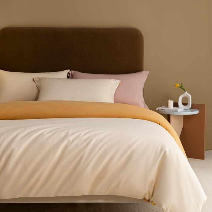 91家纺网 家纺一手货源 找家纺 秀色50支贡缎新疆长绒棉全棉纯棉酒店轻奢纯色被套床上四件套奶昔白+南瓜橘