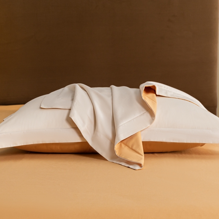 91家纺网 家纺一手货源 找家纺 秀色50支贡缎新疆长绒棉全棉纯棉酒店轻奢纯色被套床上四件套奶昔白+南瓜橘