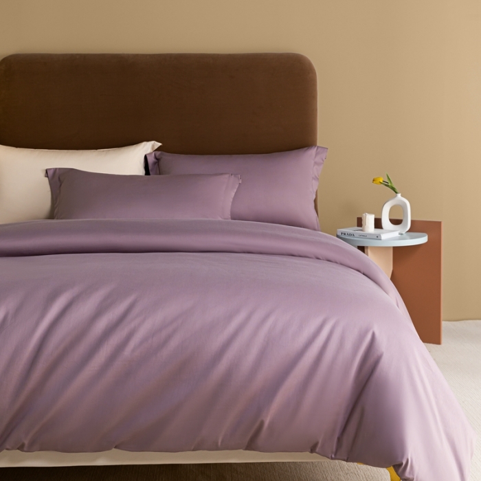 91家纺网 家纺一手货源 找家纺 秀色 50支贡缎新疆长绒棉全棉纯棉酒店轻奢纯色被套床上四件套 香芋紫