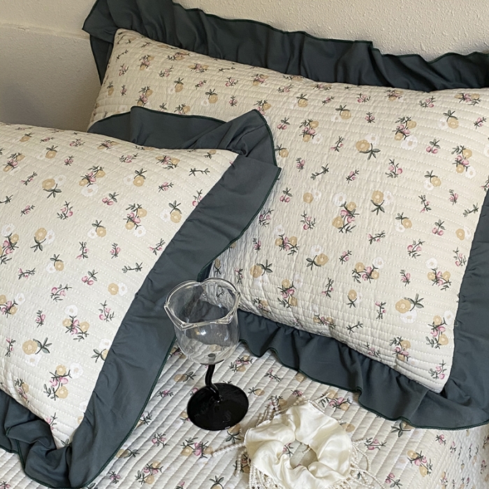 91家纺网 家纺一手货源 找家纺 上喜 热卖双面全棉水洗韩系小碎花床盖 春光里-墨绿