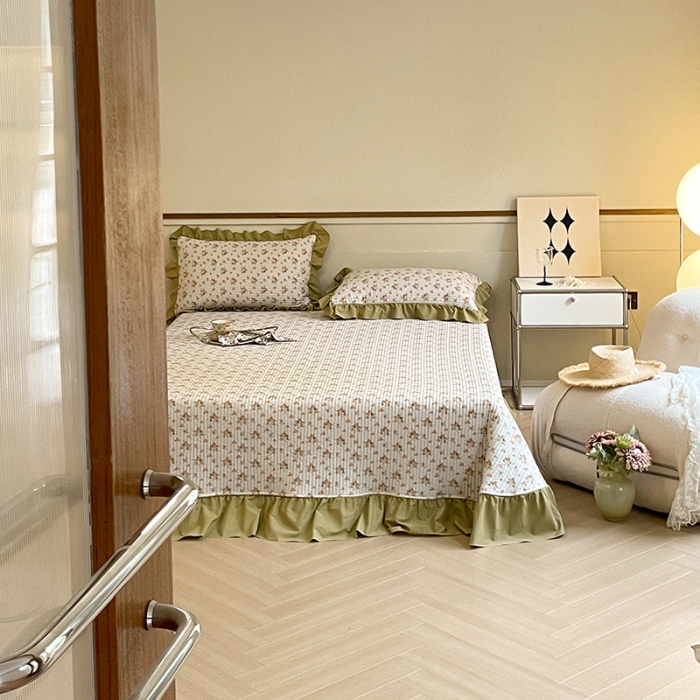 91家纺网 家纺一手货源 找家纺 上喜 热卖双面全棉水洗韩系小碎花床盖 春野