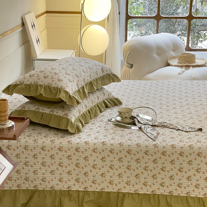 91家纺网 家纺一手货源 找家纺 上喜 热卖双面全棉水洗韩系小碎花床盖 春野