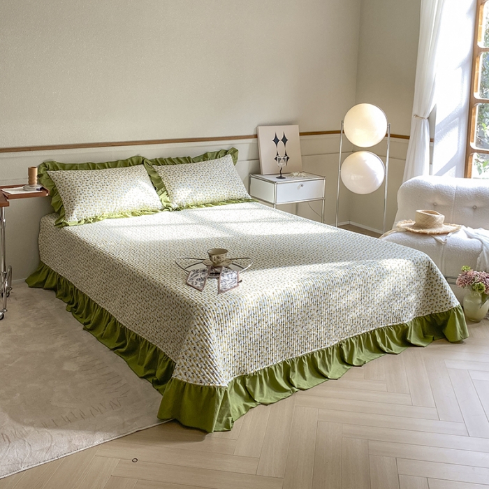 91家纺网 家纺一手货源 找家纺 上喜 热卖双面全棉水洗韩系小碎花床盖 花叶朵朵-草绿