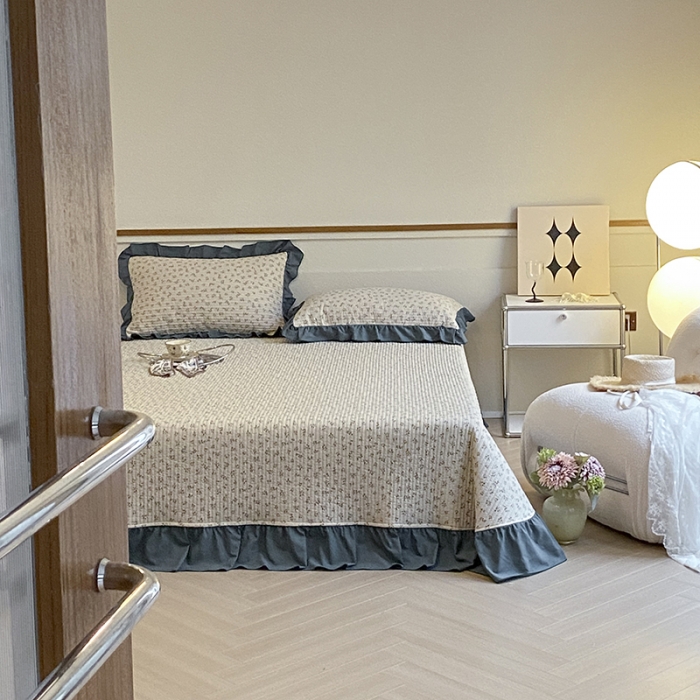 91家纺网 家纺一手货源 找家纺 上喜 热卖双面全棉水洗韩系小碎花床盖 莱茵蓝