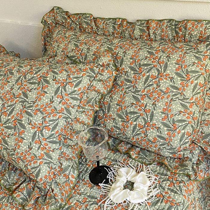 91家纺网 家纺一手货源 找家纺 上喜 热卖双面全棉水洗韩系小碎花床盖 秘密花园