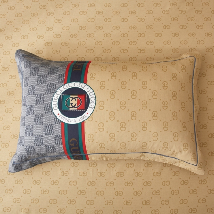 91家纺网 家纺一手货源 找家纺 金纱玉纺家纺 2024新款全棉大版印花13372四件套 绅士品格