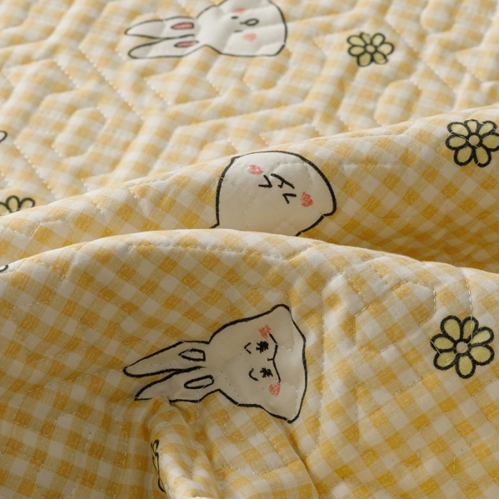 91家纺网 家纺一手货源 找家纺 忘忧草 2023新款全棉夹棉床笠纯棉印花小清新花卉系列 可爱兔兔