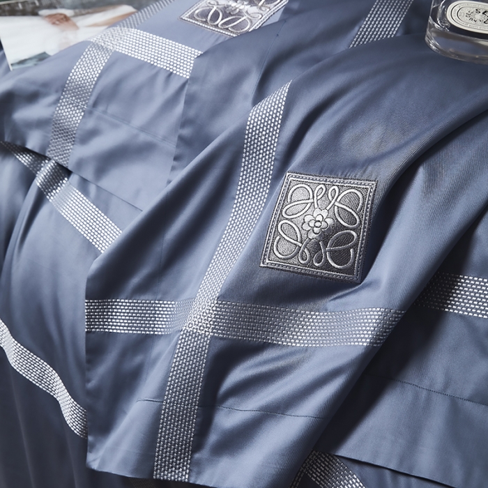 91家纺网 家纺一手货源 找家纺 （总）爱情故事 2025新款居家140支轻奢贡缎长绒棉刺绣四件套