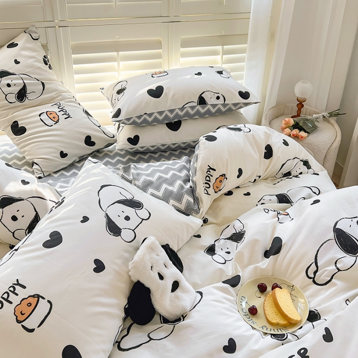 91家纺网 家纺一手货源 找家纺 百寐 2024小清新碎花卡通13372全棉四件套纯棉床单床笠款 爱心狗