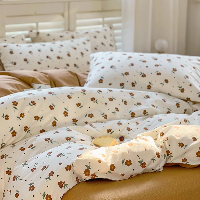 91家纺网 家纺一手货源 找家纺 百寐 2024小清新碎花卡通13372全棉四件套纯棉床单床笠款 初夏