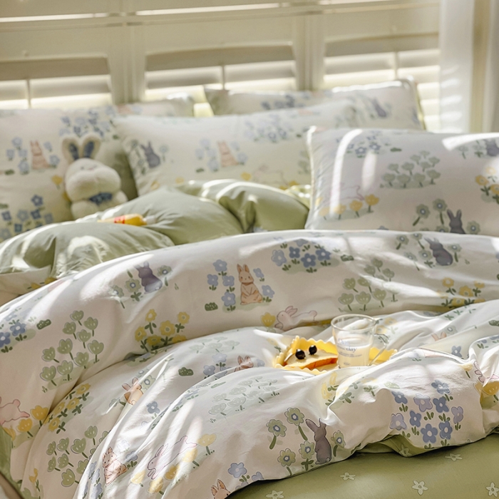 91家纺网 家纺一手货源 找家纺 百寐 2024小清新碎花卡通13372全棉四件套纯棉床单床笠款 丛林兔